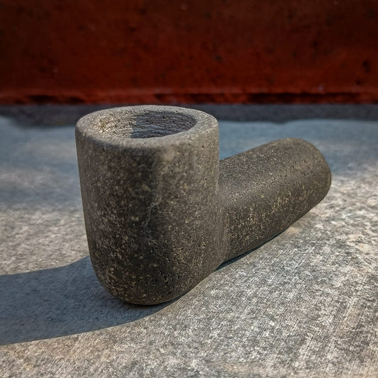 Pipa ceremonial minimalista