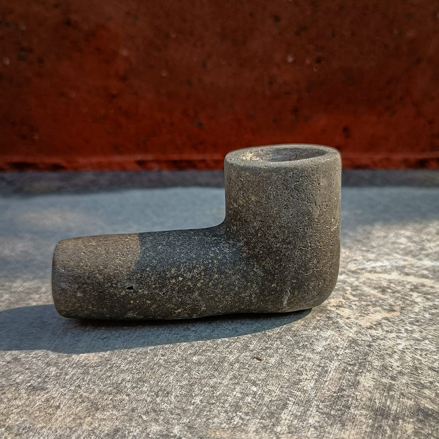 Pipa ceremonial minimalista